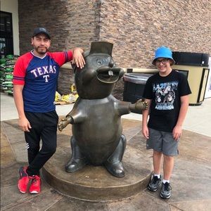 Meet your Posher, Edgar